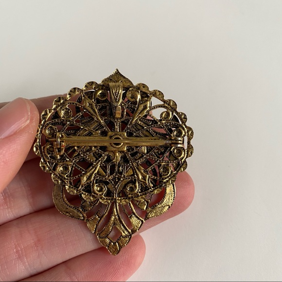 Vintage Ruby Red Gold Bronze Broach Pin Pendant No Markings or Brand - Picture 4 of 10